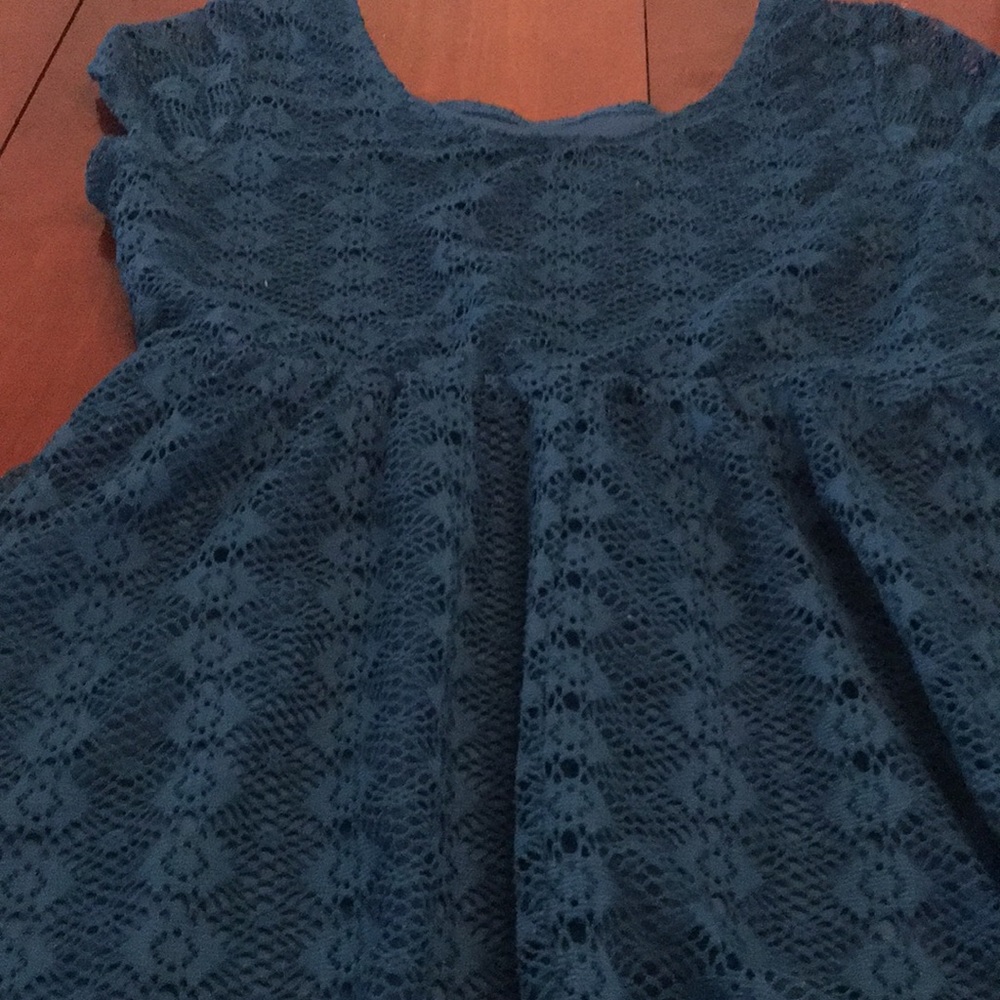 Dress - Picture 2 of 4